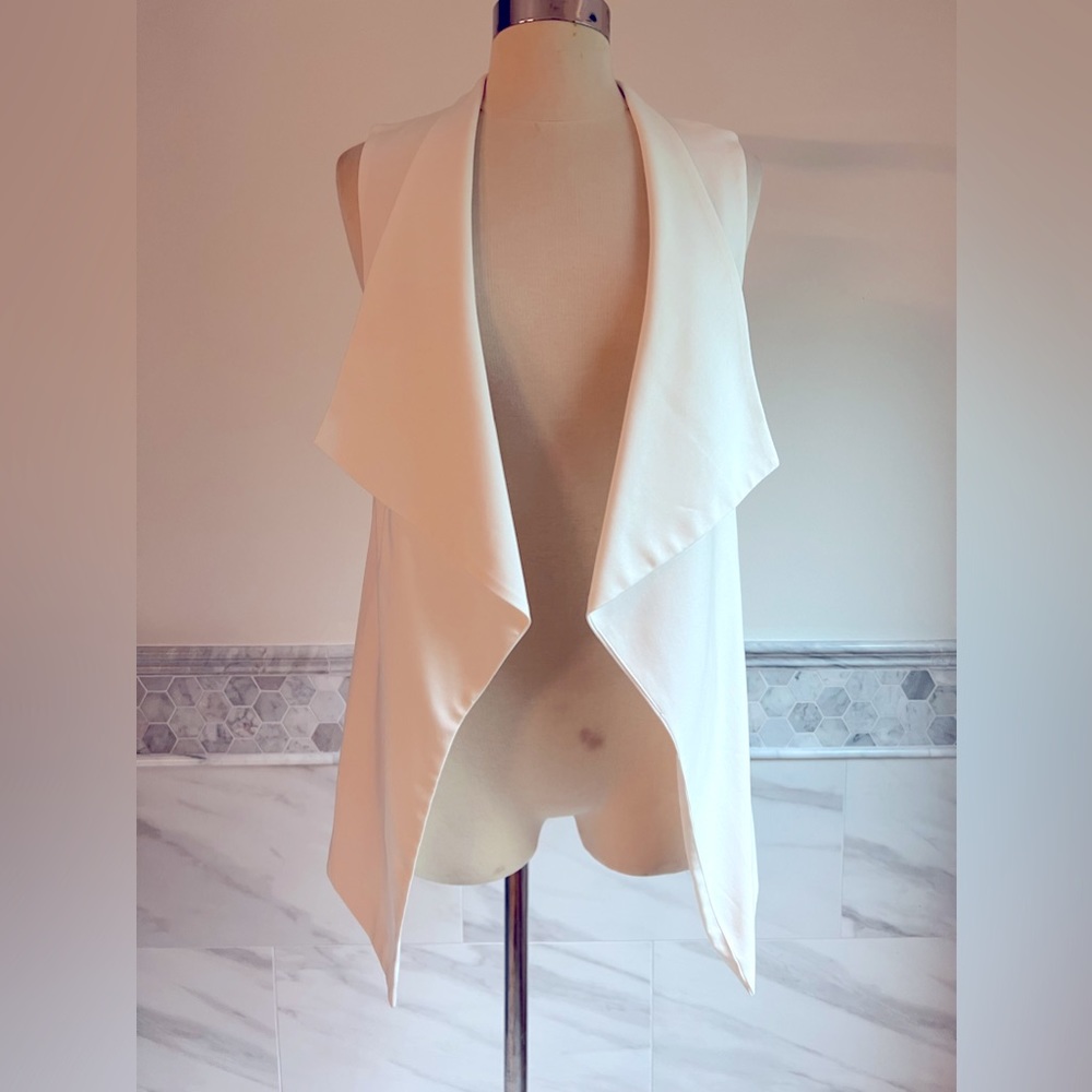 Anthropologie Elevenses White Vest Sz S